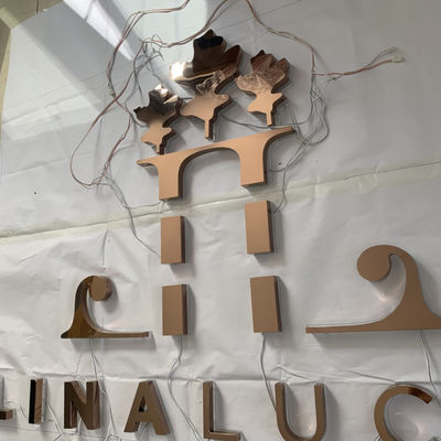 OEM Işıklı Işıklı Kanal Mektup İşaretleri Arkadan Aydınlatmalı Ayna Cilası