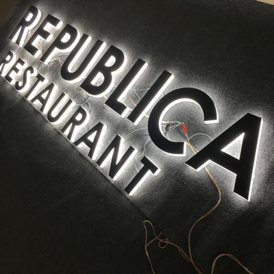 OEM ODM Plastik Alfabe Akrilik Işıklı İşaret Vitrin Reklamı