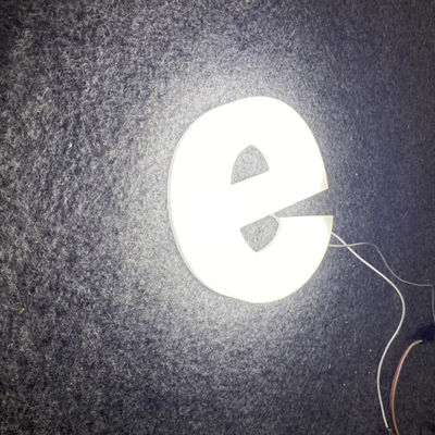 Kapalı 3d Akrilik Işıklı Mektup İşaretleri 50000 Saat Ömür Boyu