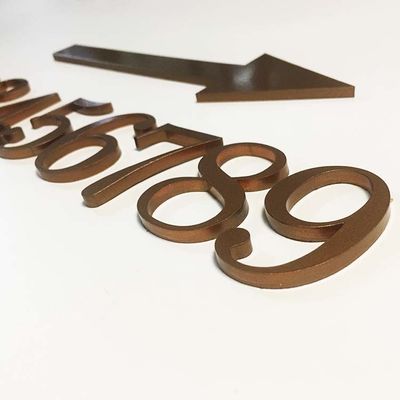 Düz Kesilmiş Akrilik Harf İşareti Katı Akrilik Kapı Numarası İşaretleri CE ROHS