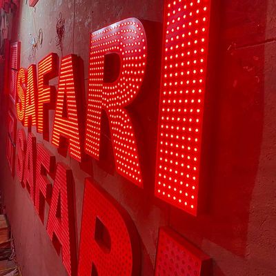 Alışveriş Merkezi Dev Işıklı Harf Levhaları 10cm Kalınlığında