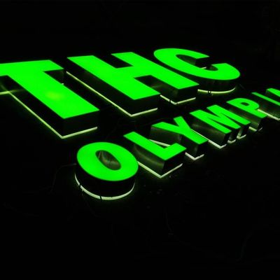 000 Saat Yaşam Süresi LED İşaret Kanal Mektup İşaret Yüksek parlaklık Kalıcı Hava Duruma Dayanıklı Ticari Reklam Ekranı