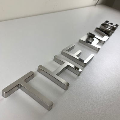 Özelleştirilmiş Vitrin Gümüş Ayna 3D Harf İşareti Arkadan Aydınlatmalı Önden Aydınlatmalı